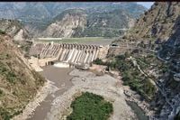 Chenab Runs Dry as Salal, Baglihar Gates Shut THE NEW INDIAN