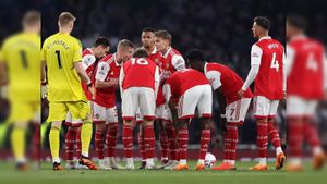 Arsenal's Title Hopes Dim After West Ham Defeat