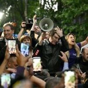 Argentina And US Strike $20 Billion Currency Deal