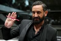 Le manager de Malik Bentalha tabassé dans les loges de TPMP, Matthieu Delormeau menacé... Cyril Hanouna épinglé par Mediapart