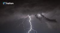 Hot weather and gusty winds sweep upper Thailand, thundershowers in the South