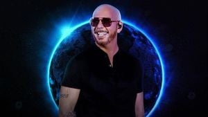 Pitbull And Lil Jon To Headline Hersheypark Stadium