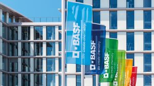 BASF Projects Flat Earnings Amid Cost-Cutting Efforts