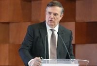 Similar treatment in rules of origin for auto parts in the USMCA: advantageous, says Ebrard
