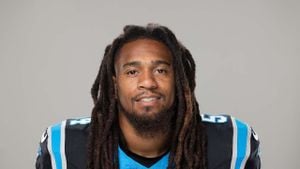 Carolina Panthers Part Ways With Shaq Thompson