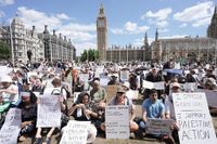 Palestine Action ban ‘could become Starmer’s poll tax moment’ as backlash grows