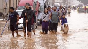 Valencia Faces Outrage Over Flood Management Failures