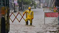 India monsoon updates: Heavy to very heavy rainfall at few places in Mumbai; residents told to ‘avoid unnecessary travel’
