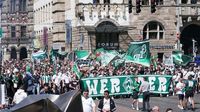 5.000 Werder-Fans zogen gemeinsam durch Bremen zum Weser-Stadion - buten un binnen