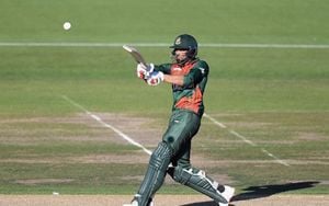 Bracewell's Brilliance Dims Bangladesh's Hopes