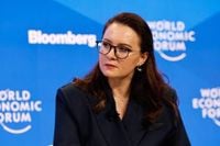 Ukraine's New Cabinet to Boost Arms, Shore Up Funding