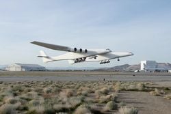 Stratolaunch İlk Motorlu Talon Uçuşunu Gerçekleştirdi!