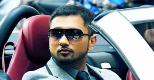 Yo Yo Honey Singh Makes A Spectacular Comeback With 'Maniac'