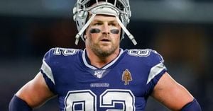 Oklahoma Sooners Land NFL Legend Jason Witten As Tight Ends Coach