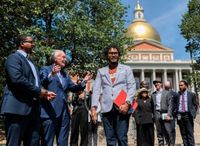 Boston tour highlights fight to preserve African American history amid ‘whitewash’ fears - The Boston Globe