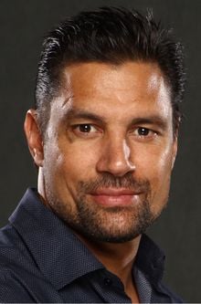 Manu Bennett