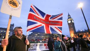 UK Farmers Mobilize Against Urgent Tax Changes