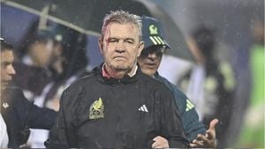 Mexico Coach Javier Aguirre Struck By Can During Match