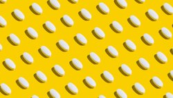 Şiddetli Olmayan Depresyon Tedavisinde Egzersiz, Antidepresanlar ve Bunların Kombinasyonunun Karşılaştırmalı Etkinliği: Randomize Kontrollü Çalışmaların Sistematik Bir İncelemesi ve Ağ Meta-analizi