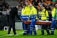 Robin van Persie watches son Shaqueel get stretchered off: 'Heartbreaking' | Flashscore.com