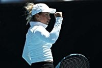 Putintseva leans on experience to navigate crowd and Sonmez challenge