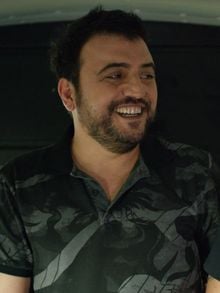 Şinasi Yurtsever