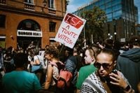 France’s Penchant for Soaking the Rich Returns in Budget Crisis