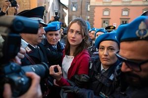 Hulu Reclaims Amanda Knox Story With New Series