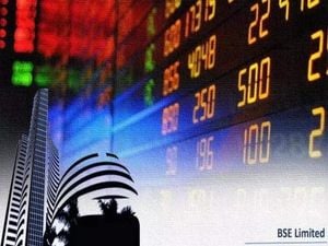 Indian Stock Market Stabilizes With TCS And Banking Gains