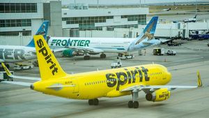 Frontier Makes Second Bid To Merge With Spirit Airlines