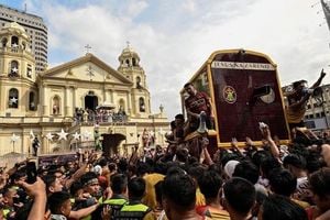 Record Breaking Traslacion Draws Millions In Manila