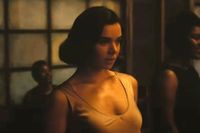 Hailee Steinfeld Says Sinners Reconnected Her to Her Black and Filipino Roots: “I Wish My Grandfather Was Still Here”