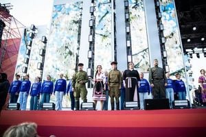 Mass Choir Celebrates Victory Day With Iconic Performance