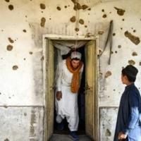 Afghan-Pakistan peace talks push ahead after border clashes