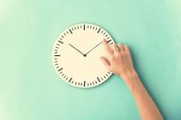 Ora legale 2025, quando spostare le lancette dell'orologio: la data