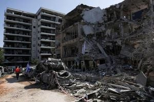 Trump Accuses Israel Of Apartheid And Warns Of Regional Crisis