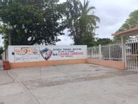 Suspenden clases en 'Escuinapa Sinaloa' por enfrentamientos armados - Más Información